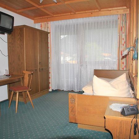Berghaus Maria Bed and Breakfast Pettneu am Arlberg Εξωτερικό φωτογραφία